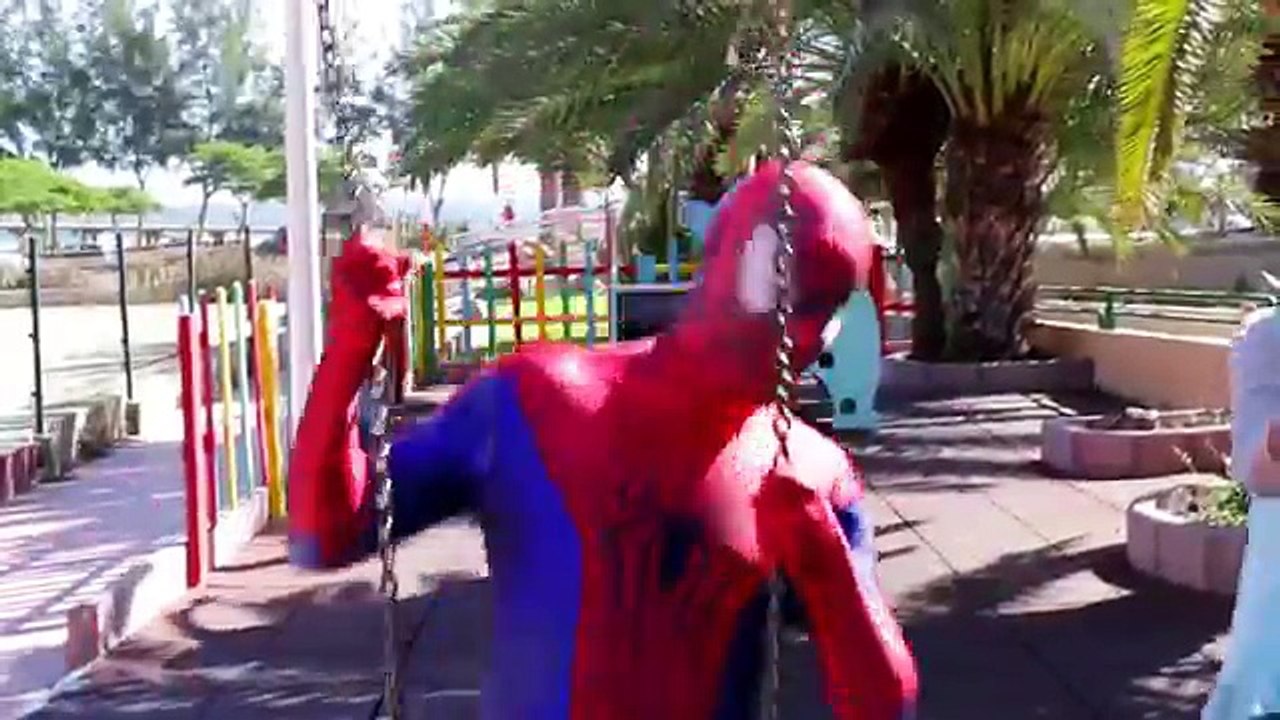 NAKED HULK VS SPIDERMAN Prank Frozen Elsa & Superhero In Real Life Play-Doh Animation Full