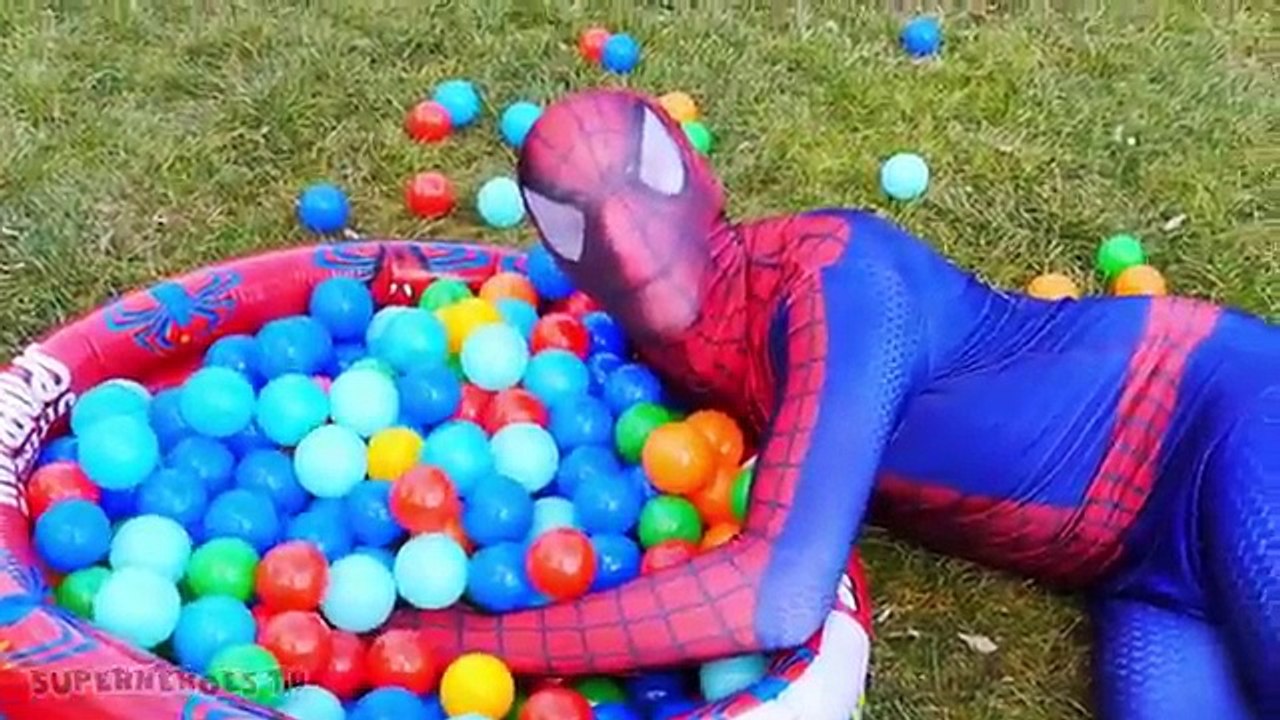 Spiderman Kiss Harley Quinn!!! Story Superheroes Fun Captain Frozen Elsa Comedy Movies