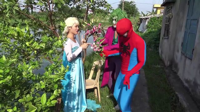 Живые Детка ребенок похоронен Эльза Семья замороженные весело джокер розовый Девушка-паук человек-паук