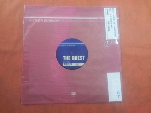 THE QUEST.(ON TOP.(EXTENDED VOCAL MIX.)(12''.)(2001.)