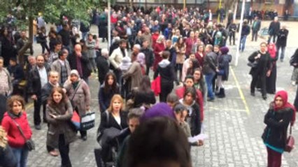 52 Yaşında Hukuk Fakültesini Kazanmak İçin Sınava Girdi