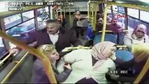 Yolcu rahatsızlanınca halk otobüsü ile acile yetiştirdi