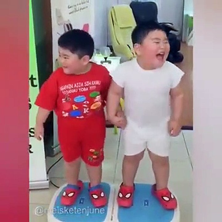 Funniest video on Dailymotion :)