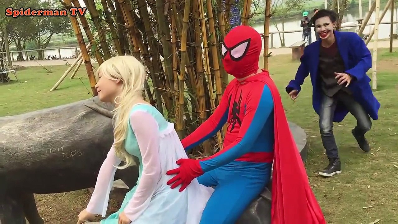 BURIED ALIVE Spiderman vs Frozen Elsa Baby Pink Spidergirl Joker Family Fun Superhero movi