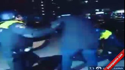 Hollanda polisi Erhan Çelik'e saldırdı