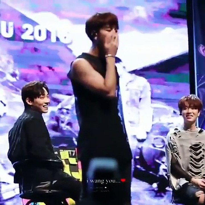 JACKSON SEXY DANCE