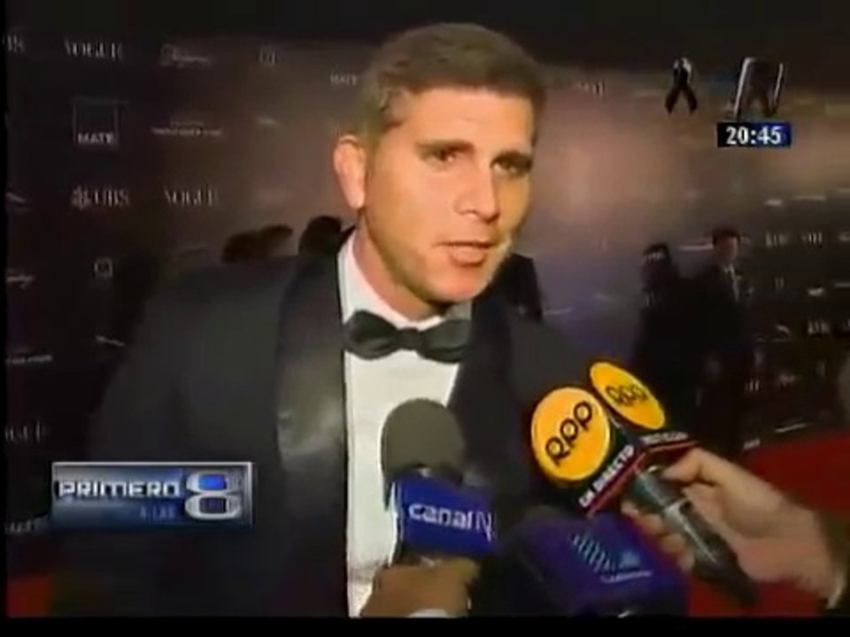 Christian Meier en 'Museo Mate' con Mario Testino _Red Carpet