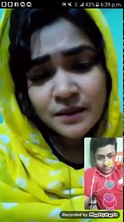Girl Video Calling Her Boyfriend 2017