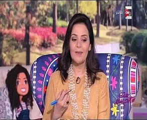 مصممة أزياء لست الحسن: أذهب للجامعة بملابس عصر فيكتوريا والشباب "بيروشوا"