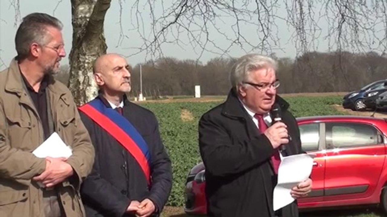 Le PCF rend hommage aux six résistants fusillés à Moulin-sous-Touvent-3/4