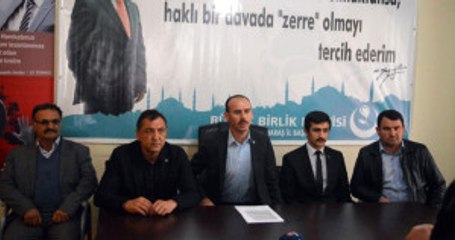 Destici'ye Destek Toplantısında 'Hayır' Oyu Gerginliği Yaşandı