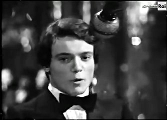 ♫ Massimo Ranieri ♪ Se Bruciasse La Città 1969 (New Release) ♫ Video & Audio Restored HD - YouTube