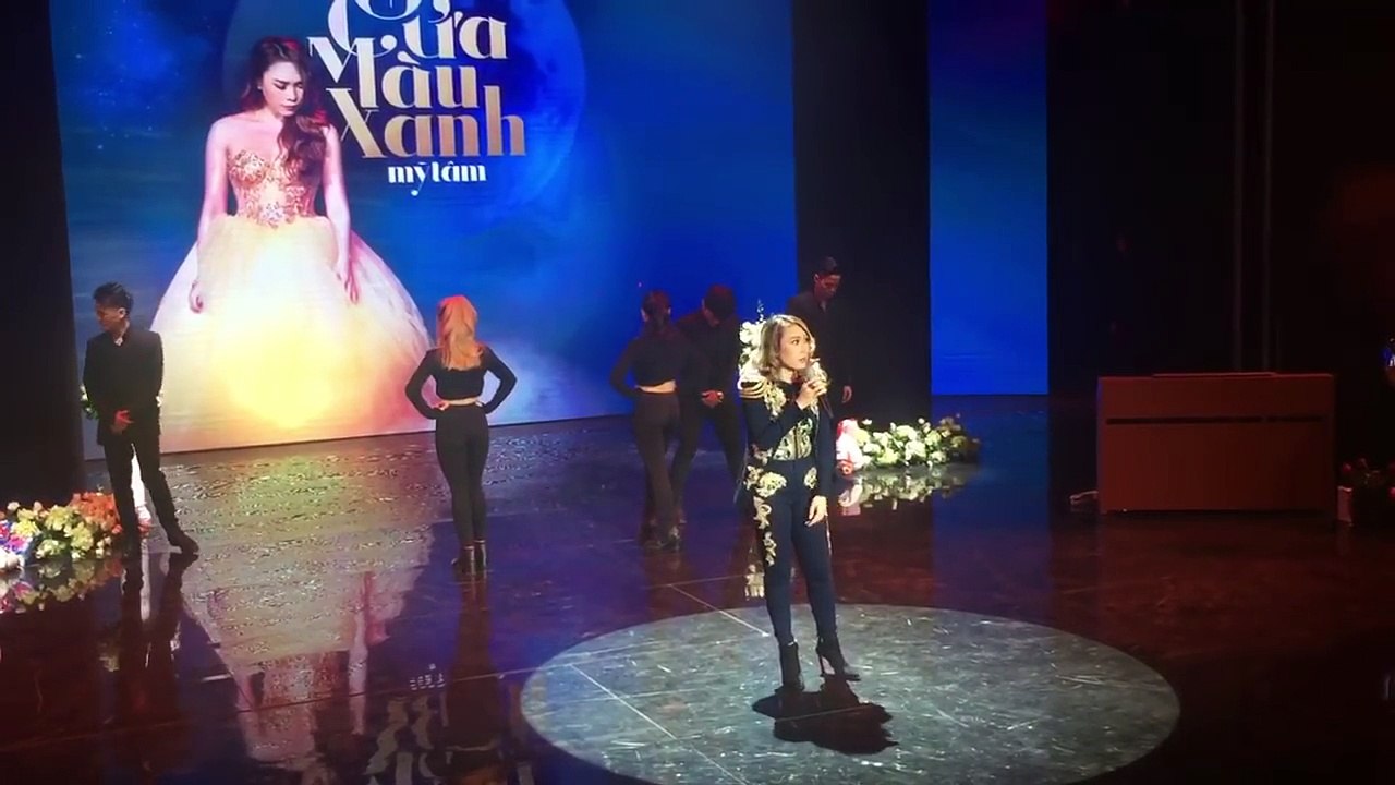 ANH THÌ KHÔNG - MỸ TÂM - ĐÊM NHẠC RA MẮT DVD Ô CỬA MÀU XANH 15012017