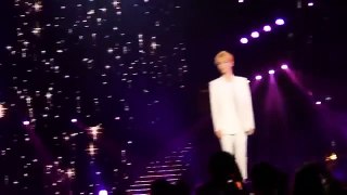 Korean stars singing 'Love back from the beginning' to heart fans - Music Bank In Hanoi