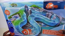 Disney Pixar Finding Dory Water Toys Marine Life Institute Playset Swimming Nemo, Dory, an