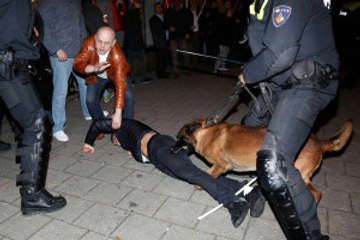 Hollanda Basını Yaşanan Krizi Nasıl Manşete Taşıdı