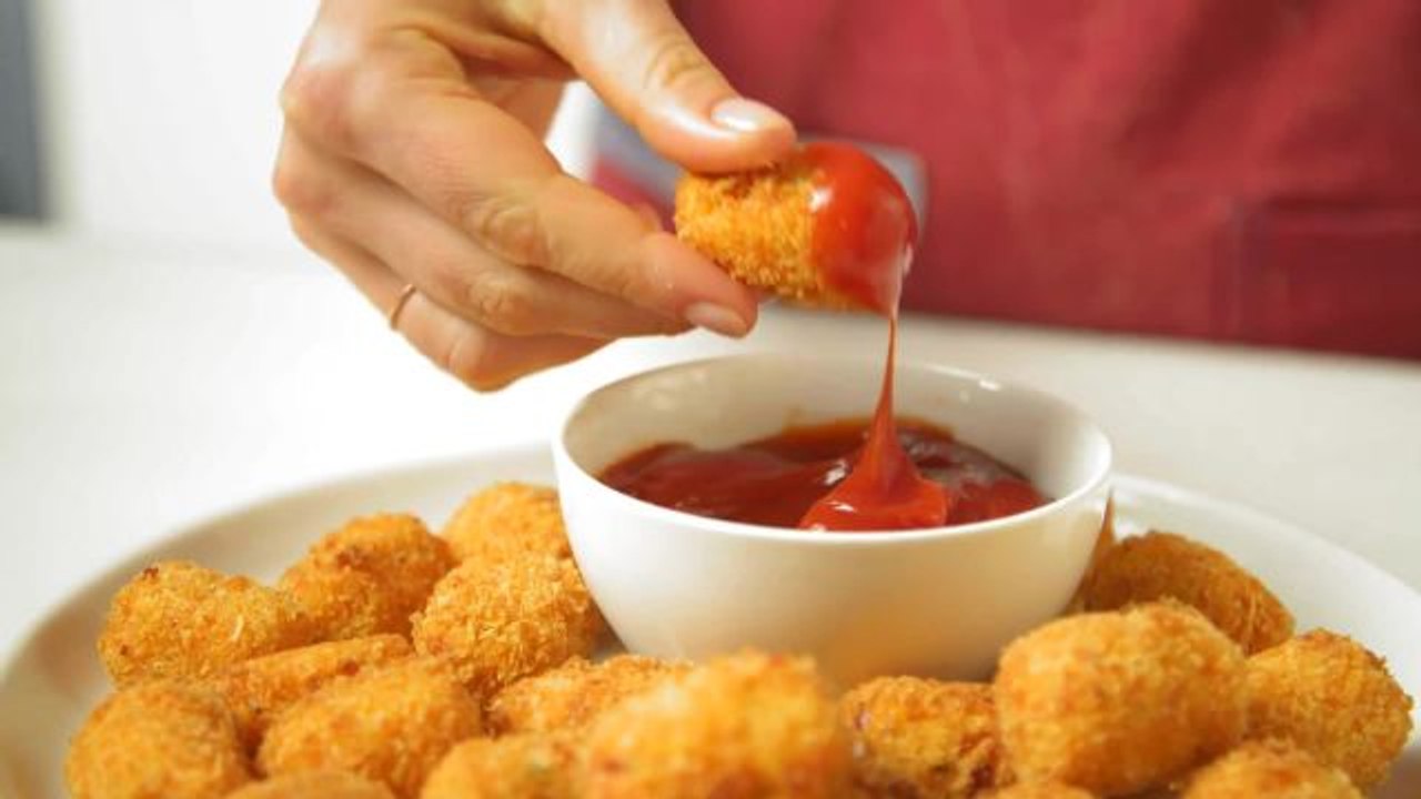 Cauliflower-Carrot Cheesy Tots