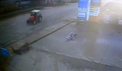 Kardeşlerin Feci Kazası Kamerada