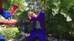 Человек-паук теряет свою костюм замороженные Эльза мороженое весело Супергеройское кино в реальной жизни в 4K