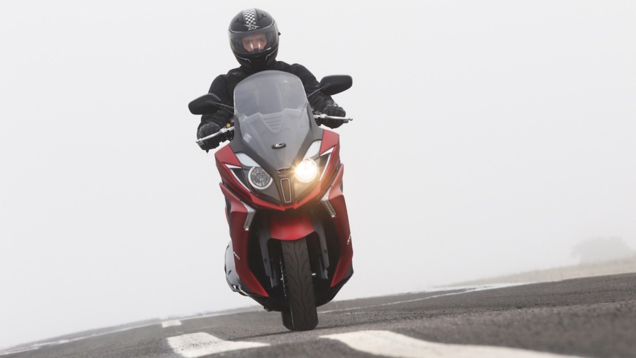 VIDEO: Prueba Kymco Super Dink 125 cc/300 cc