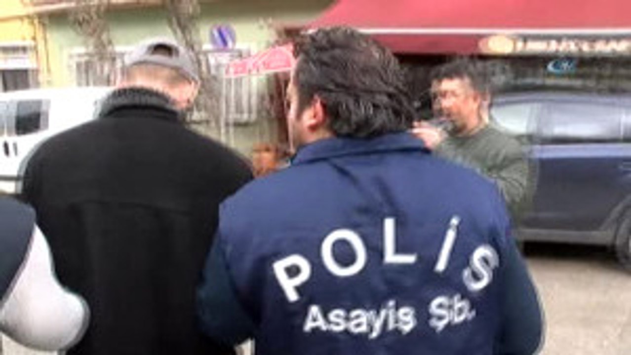 Dj ve Besteci Emrah Karaduman'a Saldıran Şahıs Tutuklandı