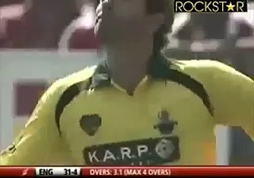 Cricket 2 wickets in 1 ball Rare Happening, Hong Kong Sixes