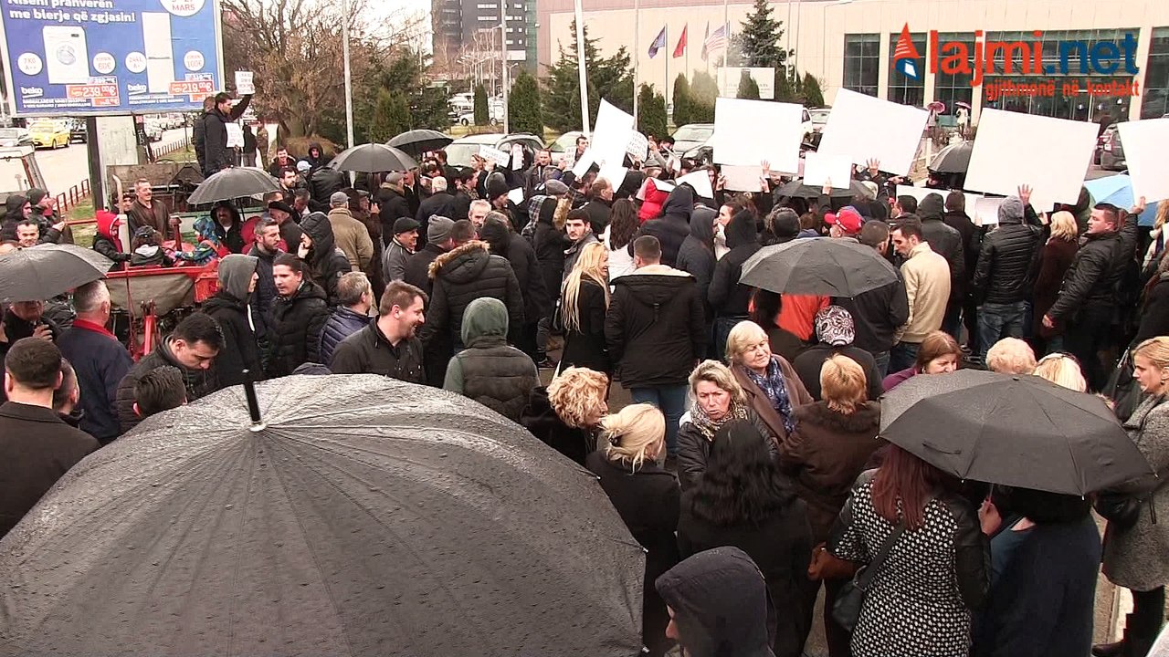 Protesta qytetaret e Hades
