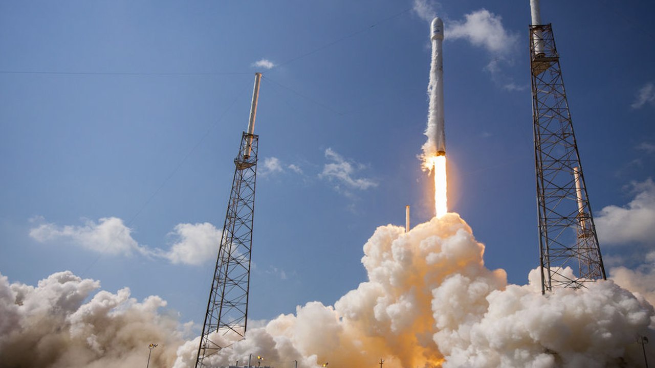 SpaceX Will Reuse A Rocket Booster For The First Time