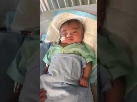 Hôm nay Đức Lộc tròn 8 tháng tuổi. Con chưa bao giờ có đầy tháng hay sinh nhật các bạn ah. Tại thời