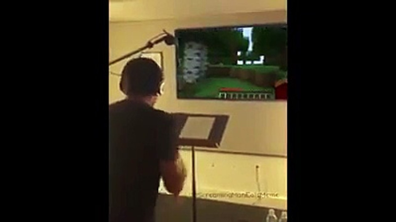Hugh-Jackman-at-its-dankness