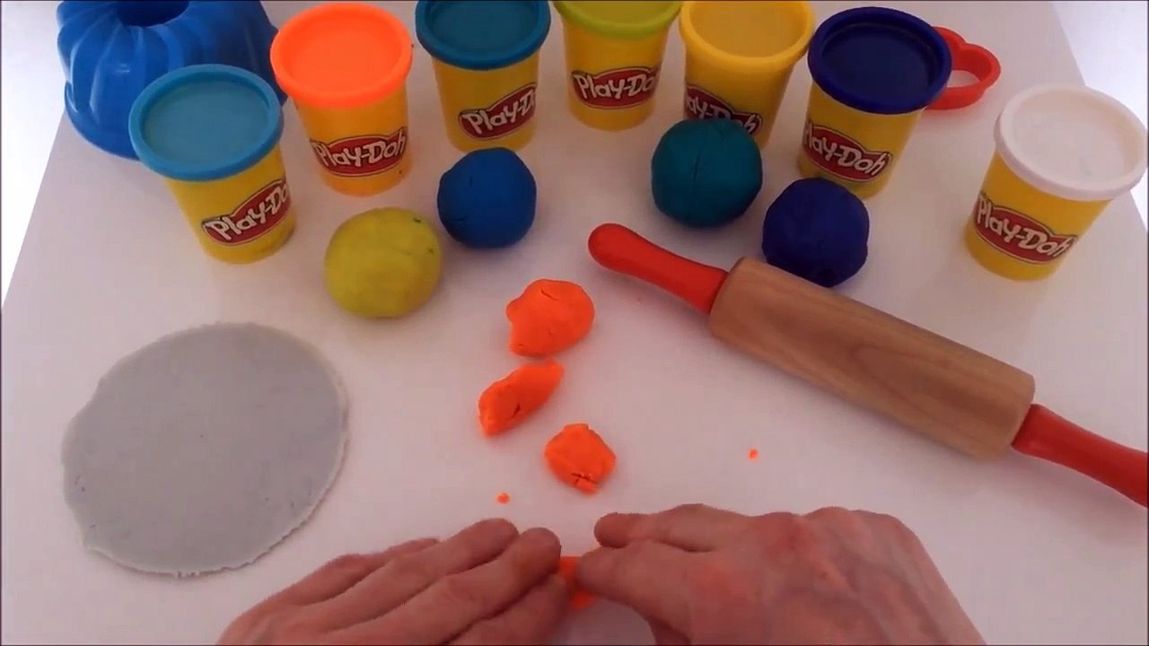 Play Doh How to Make a Funny Clown Face | Play-Doh Creative for Kids | Play Dough Kids Vid
