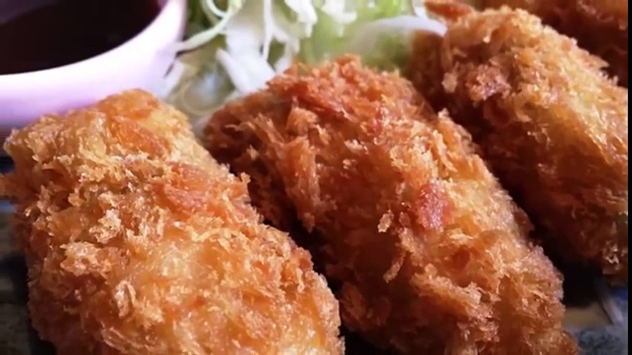 【海外の反応】アメリカ人に日本のカキフライを食べさせたら…骨肉の争い！奪い合う外国人家族ｗ日本食に感動する外国人！