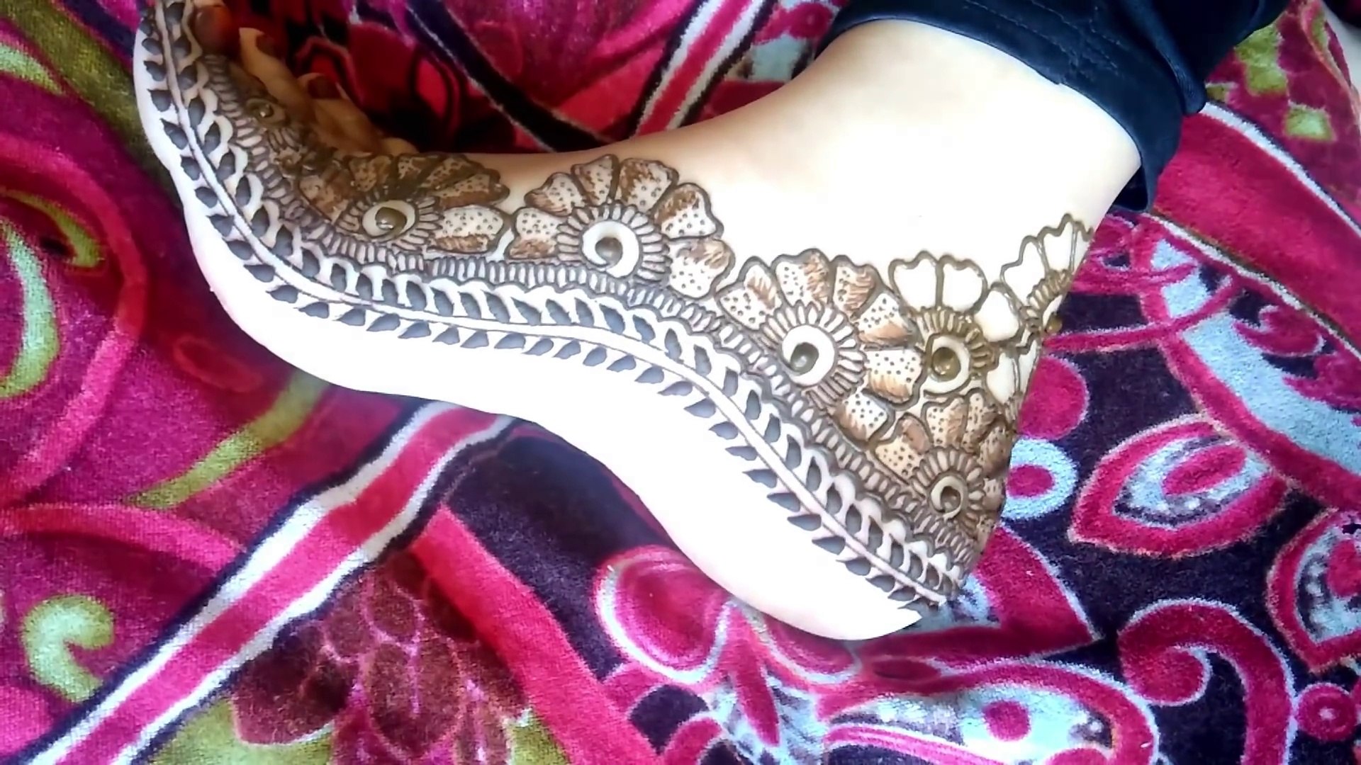 Leg Mehndi Design - Feet Pattern - Floral Henna - Arabic Mehndi - Naush Artistica - YouTube