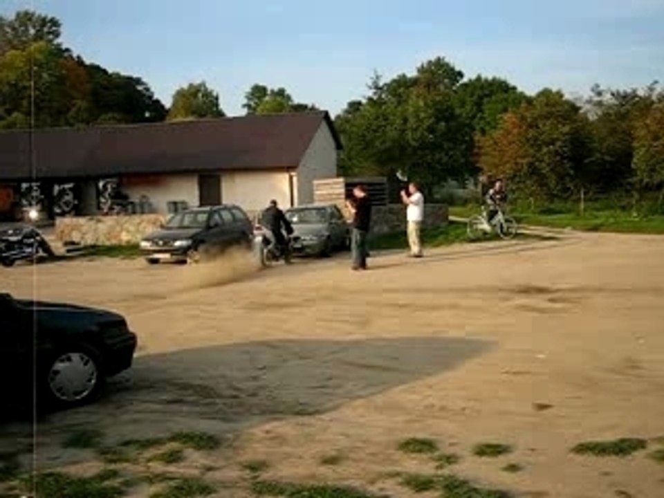 palenie gumy - fireblade