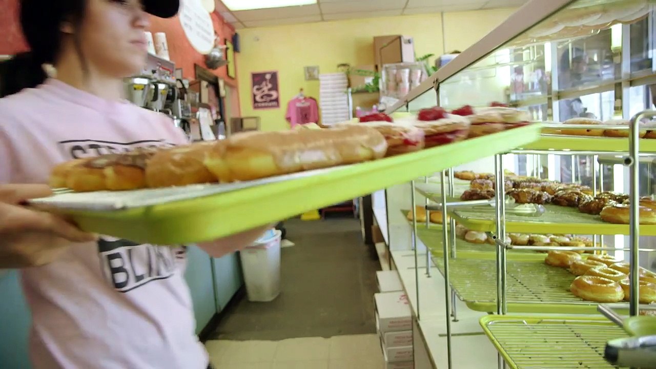 $1 Donut Vs. $100 Donut