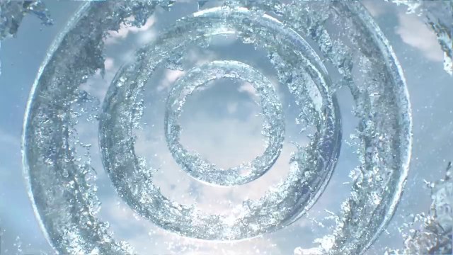 【阿部寛 CM】い・ろ・は・す 「新２L　ライジング」篇 15秒 I LOHAS TVCF