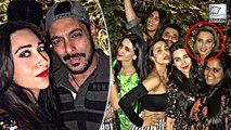 Salman, Iulia, Karisma, Malaika At Sohail Khan's Wife Seema's GRAND Birthday Party | LehrenTV