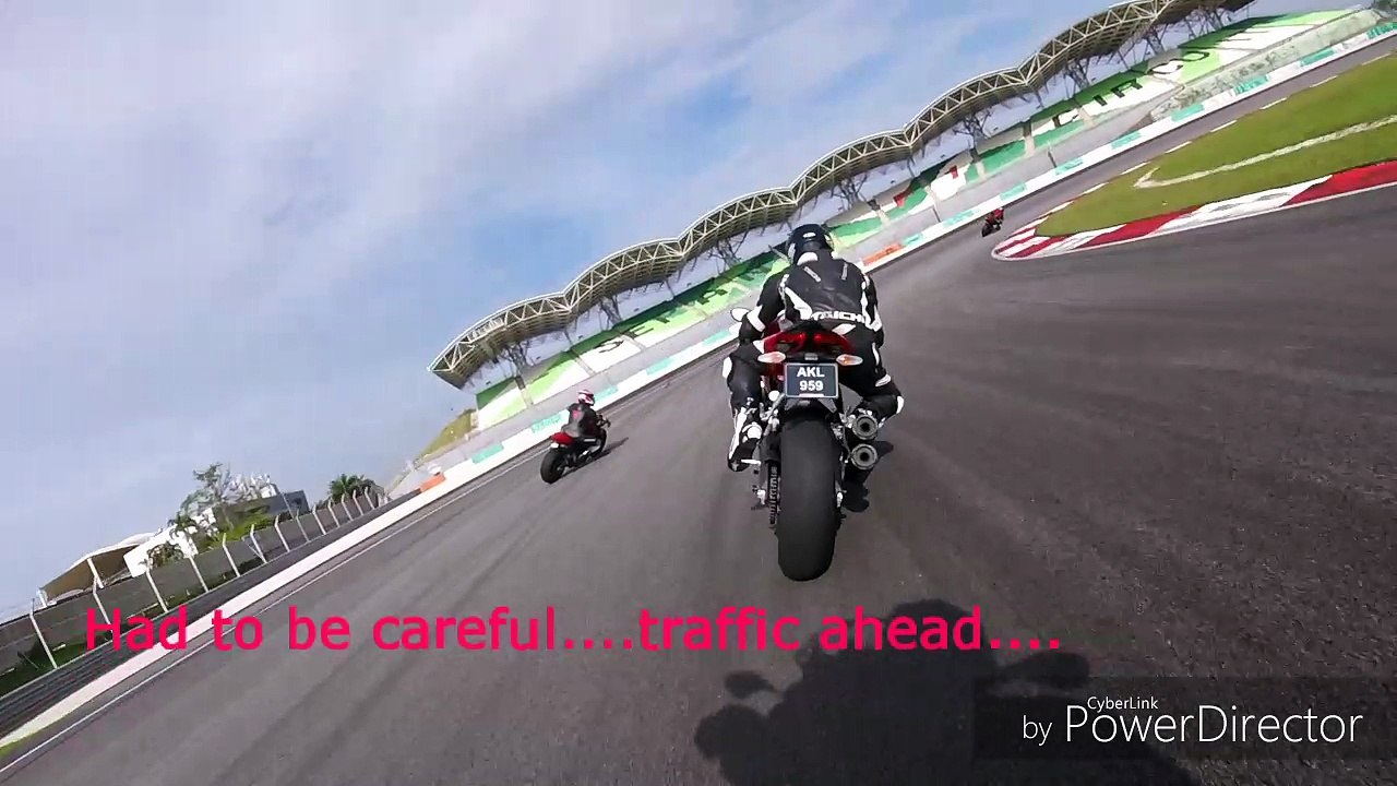 Ducati Panigale 959 ft. ATAc