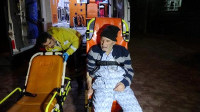 9'uncu Kat Balkonundan Alt Katın Balkonuna Düştü