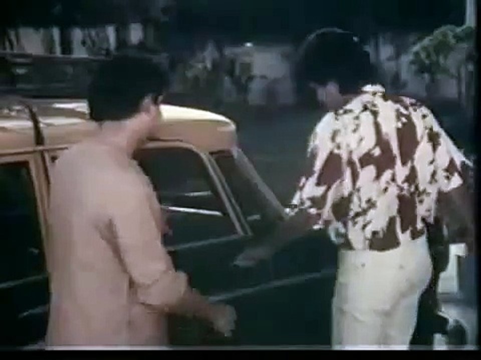 Ashok Saraf Marathi Comedy Scene from Gammat Jammat Movie