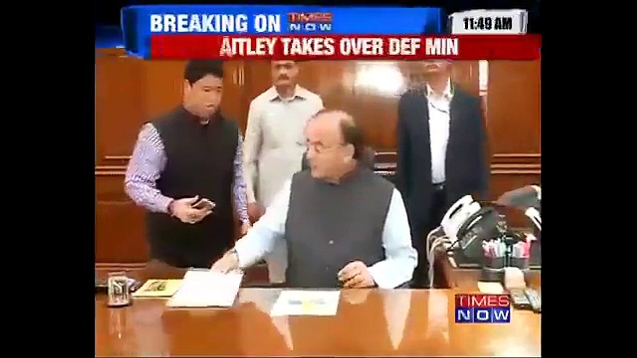 Arun Jaitley Gets Charge Of Defence Ministry After Manohar Parrikar Resigns