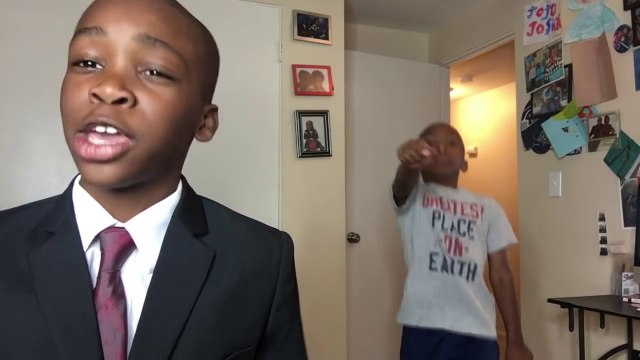 Parodie géniale du journaliste de la BBC interrompu par ses enfants