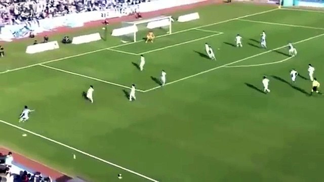 Au Japon, le footballeur pro Kazuyoshi Miura marque un but à… 50 ans !