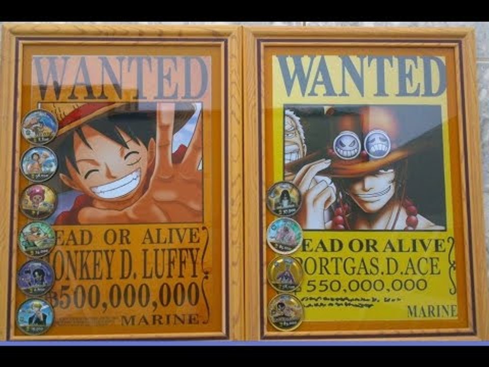 "Mẹo" bảo quản thẻ One piece mãi mãi không bị rỉ sét - lồng vào khung ảnh cùng poster.