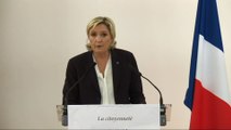 Marine Le Pen propose une 