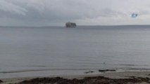 Çanakkale Boğazı'nda Arızalanan Gemi Güvenli Bölgeye Çekildi