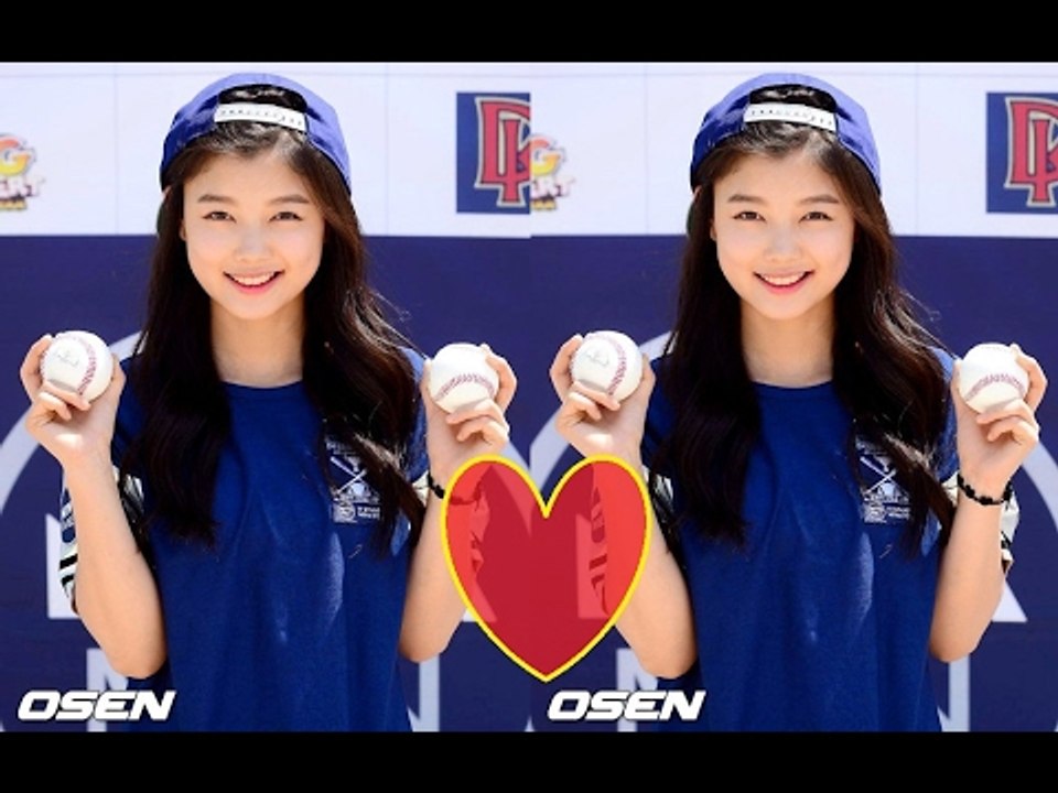 Kim Yoo Jung reveals the most difficult part of acting in Moonlight Drawn by Clouds