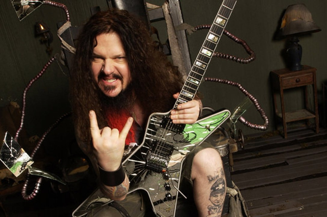 Unknown Shocking Facts About Dimebag Darrell