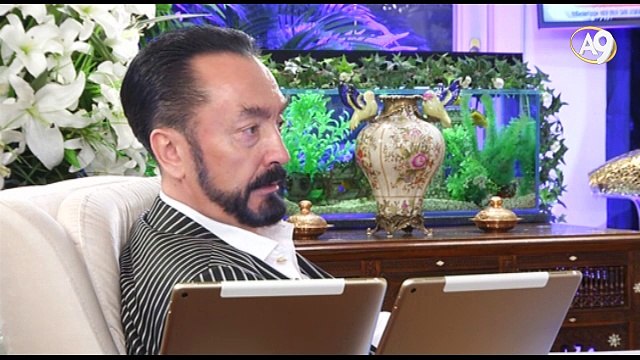 Sn Devlet Bahçeli partiler üstü bir mesele olduğunun bilinciyle Tayyip Hocam'a sahip çıkıyor.