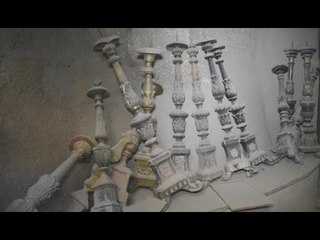 Download Video: Norcia (PG) - Terremoto, recupero candelabri nella chiesa di San Benedetto (14.03.17)